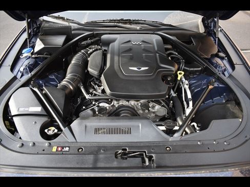 Used 2019 Genesis G80 3.8 RWD image 37