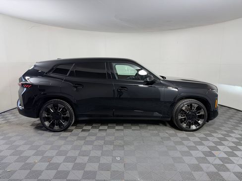 Used 2023 BMW XM AWD/4WD image 8