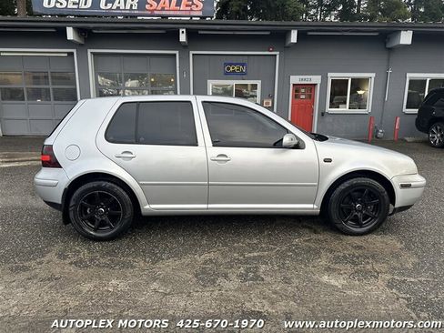 Used 2002 Volkswagen Golf GLS image 8
