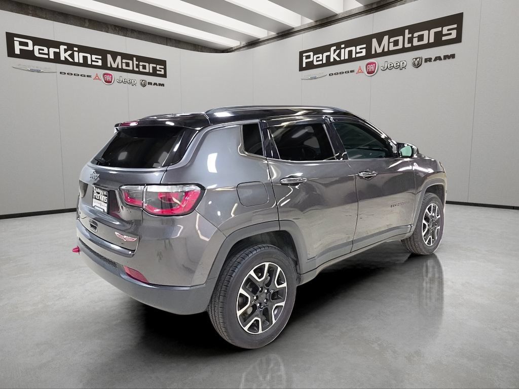 Used 2020 Jeep Compass Trailhawk w/ Leather Interior Group AWD/4WD image 5