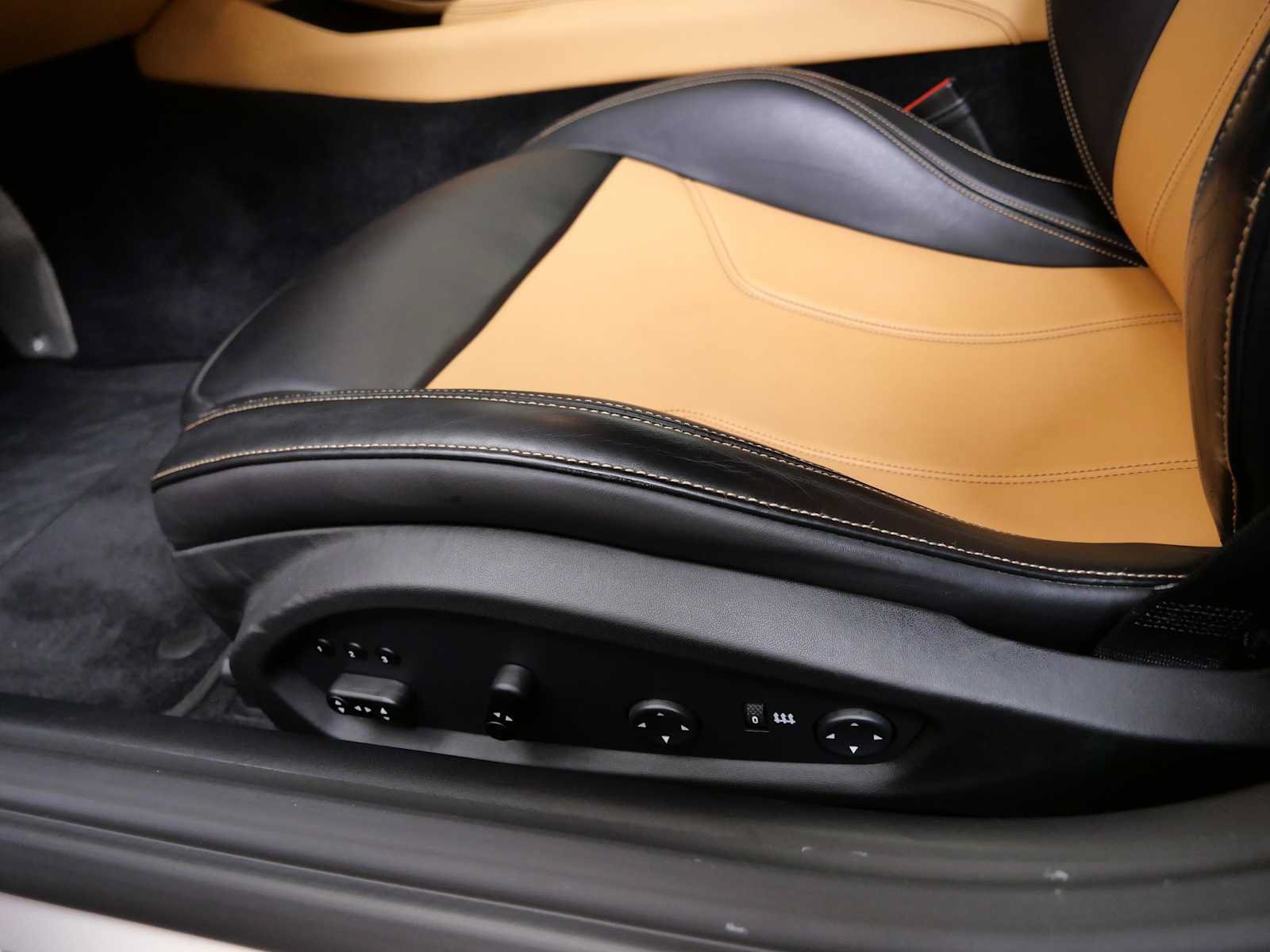 Certified 2015 Ferrari F12 Berlinetta RWD image 19