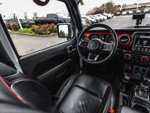 Used 2020 Jeep Gladiator Rubicon AWD/4WD image 24