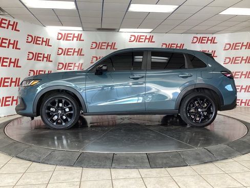 Used 2024 Honda HR-V Sport image 4
