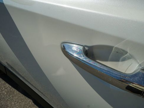 Used 2017 Toyota RAV4 Limited image 10