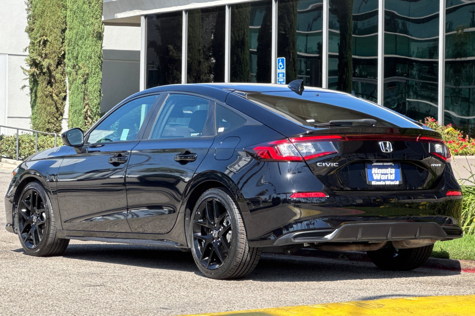 Certified 2025 Honda Civic Sport image 6