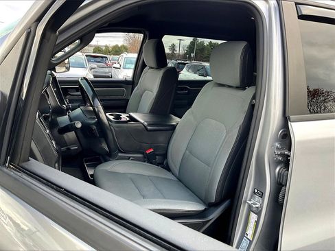 Used 2022 RAM 1500 Big Horn image 9