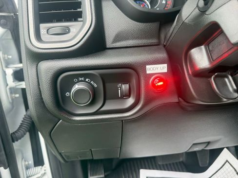 New 2024 RAM 5500 Tradesman AWD/4WD image 14