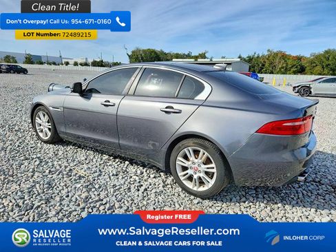 Used 2017 Jaguar XE Premium image 3
