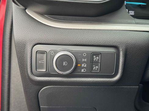 Certified 2021 Ford Explorer XLT w/ Equipment Group 202A image 26