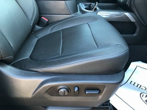 Used 2019 Chevrolet Silverado 1500 LTZ image 14