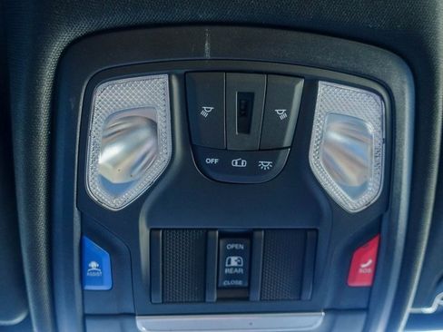 Used 2022 RAM 1500 Big Horn image 23