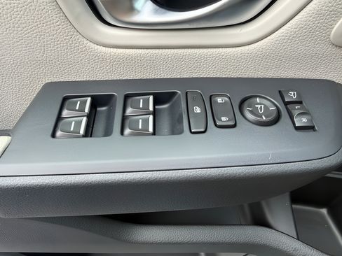New 2026 Honda Pilot Touring image 19