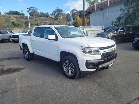 Used 2022 Chevrolet Colorado W/T w/ Custom Special Edition image 2