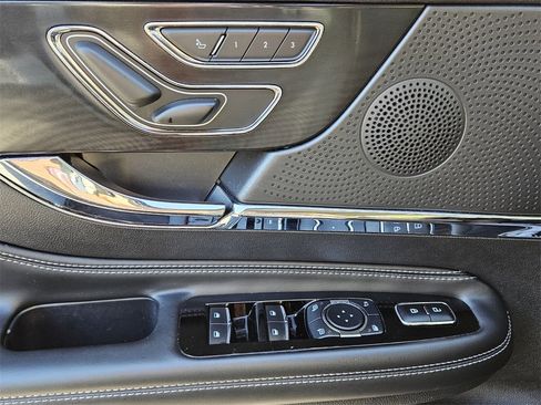 Used 2023 Lincoln Corsair AWD image 32