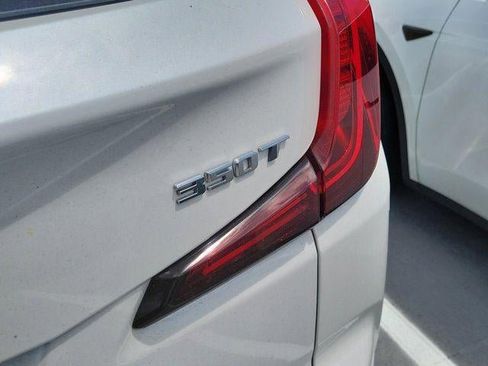 Used 2023 Cadillac XT4 Luxury image 7