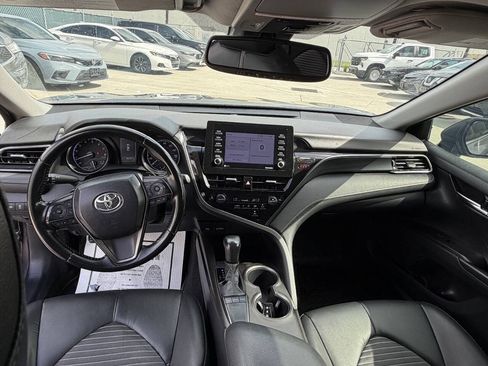 Used 2023 Toyota Camry SE w/ Convenience Package FWD image 9