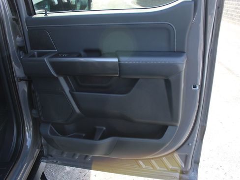 Used 2021 Ford F150 XLT w/ Equipment Group 302A High image 15