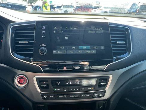 Used 2021 Honda Pilot Special Edition image 25