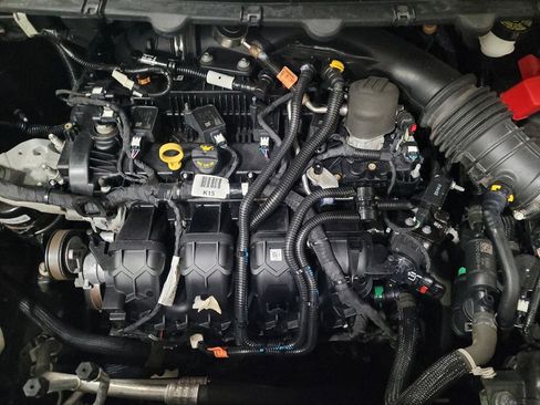 Used 2020 Ford Edge SEL image 30