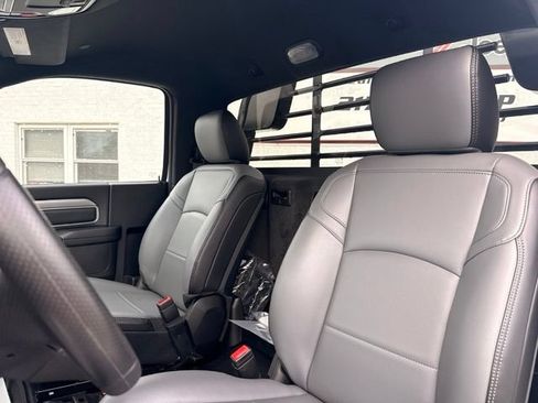 Used 2024 RAM 5500 Tradesman AWD/4WD image 15