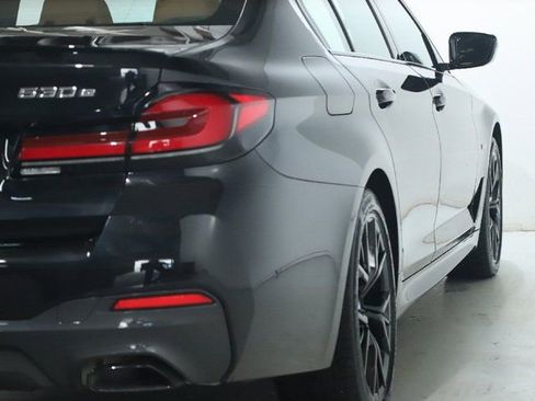 Certified 2023 BMW 530e xDrive w/ Premium Package AWD/4WD image 46