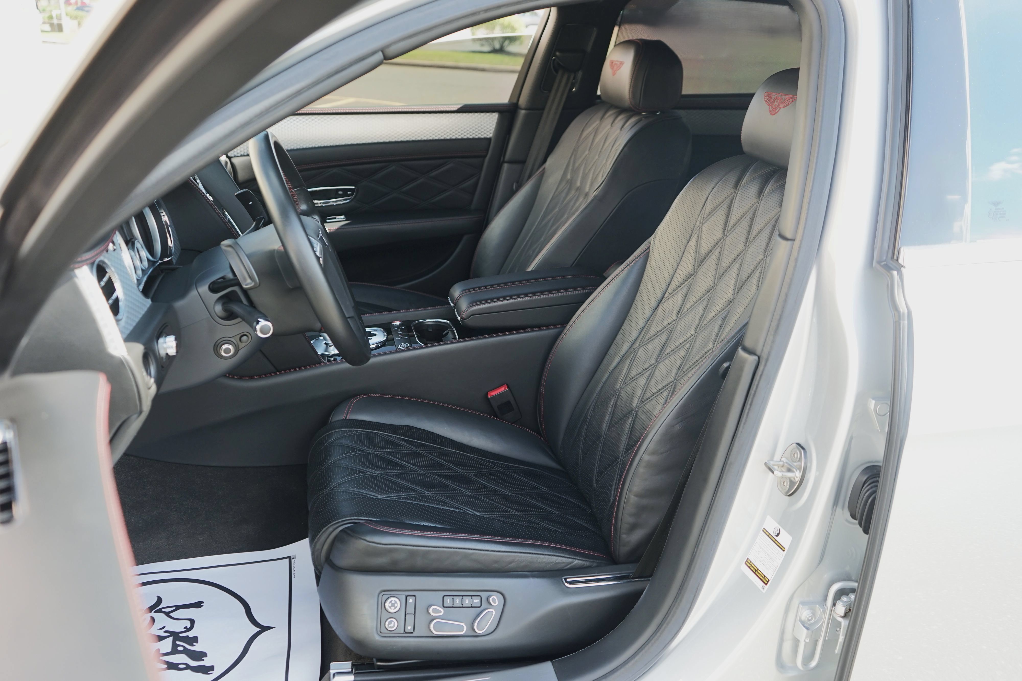 Used 2014 Bentley Flying Spur W12 AWD/4WD image 16