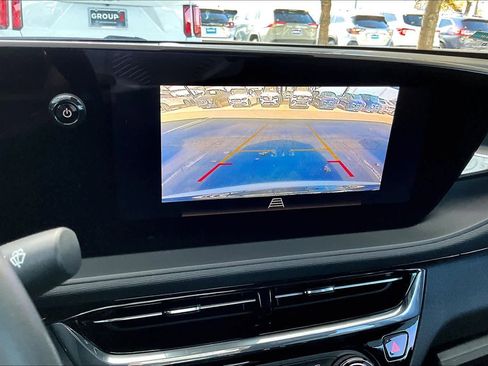 Used 2025 Buick Envista Sport Touring w/ Experience Buick Package image 25