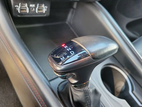 Used 2023 Dodge Durango GT image 28