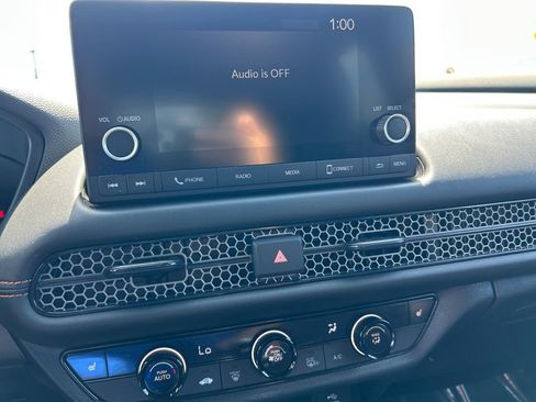 Used 2025 Honda HR-V Sport image 27