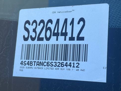 New 2025 Subaru Outback Limited image 35