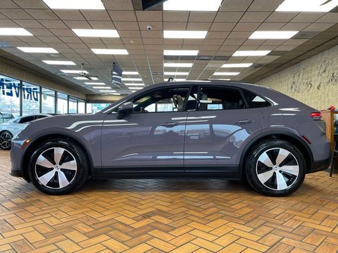 Used 2025 Porsche Macan 4 Electric image 5