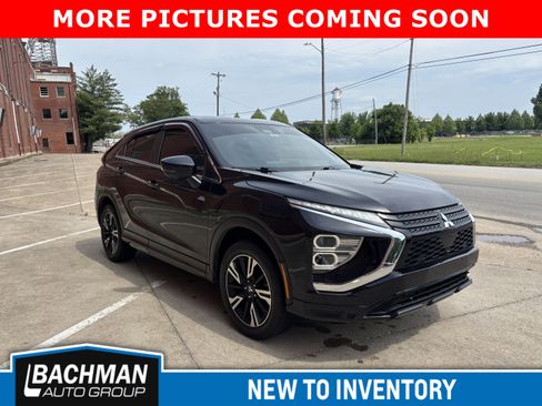 Used 2023 Mitsubishi Eclipse Cross AWD image 2