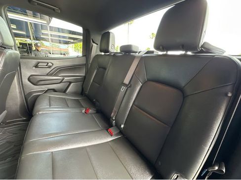 Used 2023 Chevrolet Colorado Trail Boss AWD/4WD image 17