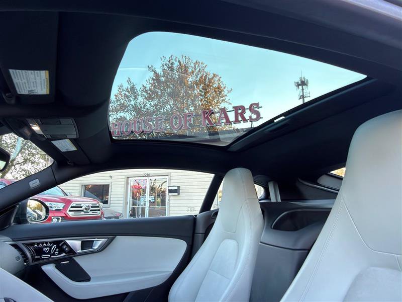 Used 2016 Jaguar F-TYPE S AWD/4WD image 17
