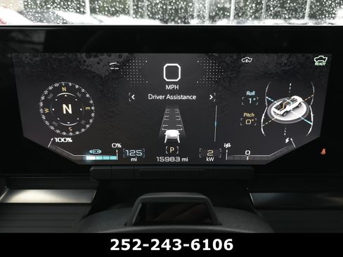 Used 2025 GMC Hummer EV 3X w/ Extreme Off-Road Package AWD/4WD image 26