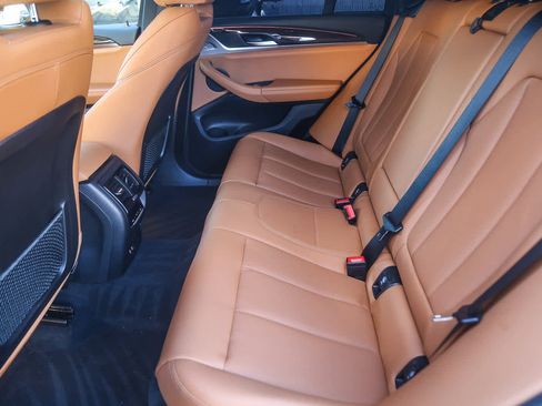 Used 2023 BMW X4 xDrive30i w/ Convenience Package image 15