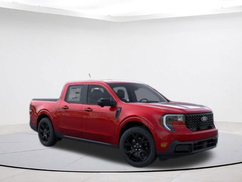 New 2025 Ford Maverick Lariat w/ Black Appearance Package image 7