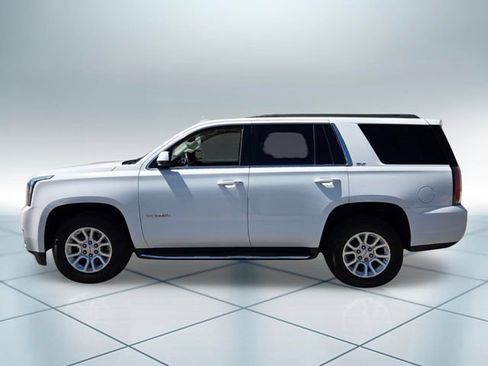 Used 2017 GMC Yukon SLT w/ Open Road Package AWD/4WD image 8