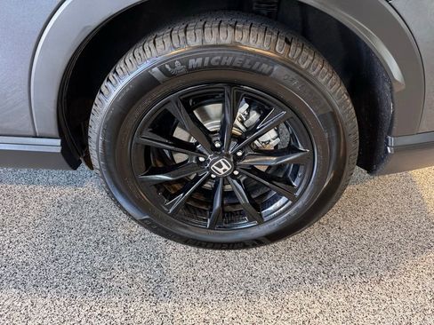Used 2025 Honda CR-V Sport-L image 9