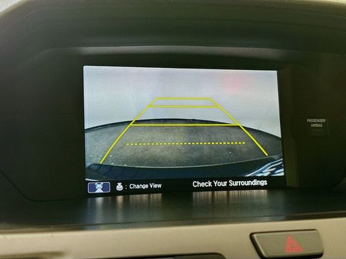 Used 2016 Honda Odyssey Touring image 16