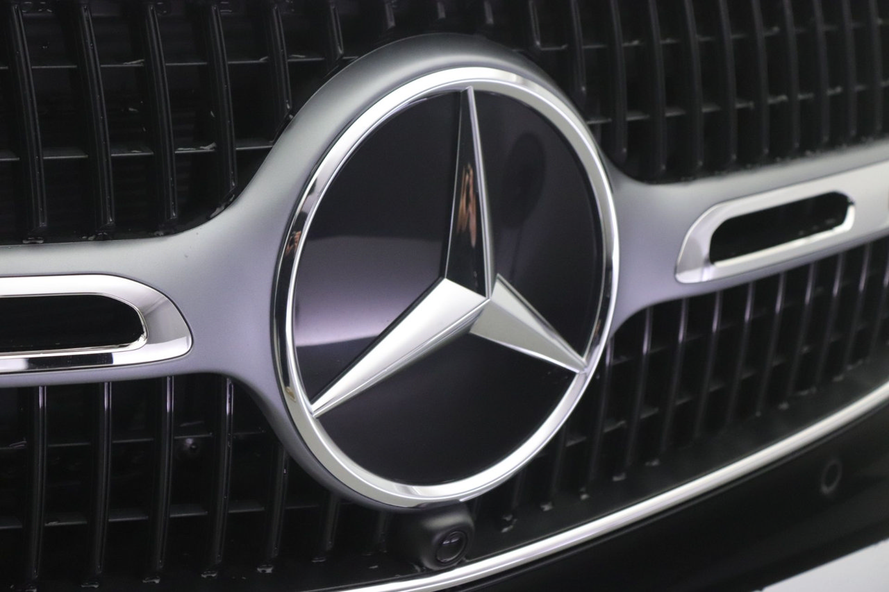 Certified 2025 Mercedes-Benz GLC 350e 4MATIC image 26