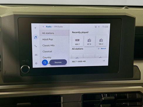 Used 2025 Toyota Tacoma SR5 image 15