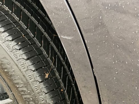 Used 2024 GMC Yukon Denali w/ Advanced Technology Package image 29