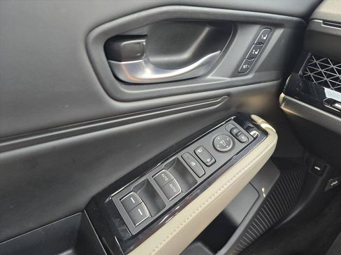 Used 2024 Honda Accord Touring image 21