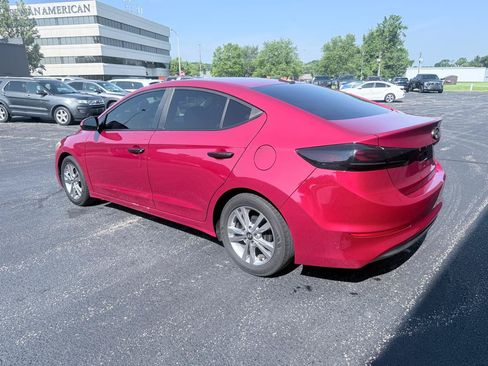 Used 2017 Hyundai Elantra Value Edition FWD image 3