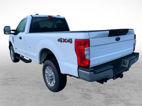 Certified 2022 Ford F350 XL w/ STX Appearance Package AWD/4WD image 4