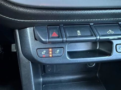 Used 2018 GMC Canyon SLT w/ Trailering Package AWD/4WD image 14