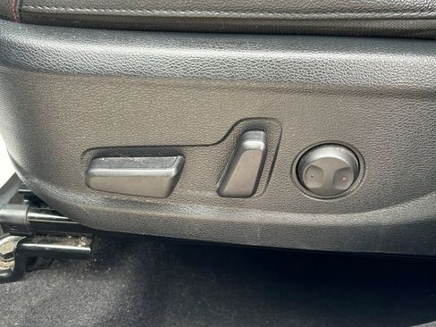Used 2021 Kia Soul Turbo FWD image 24