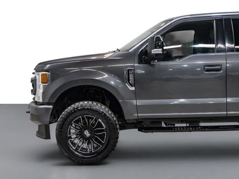 Used 2020 Ford F250 XLT AWD/4WD image 11
