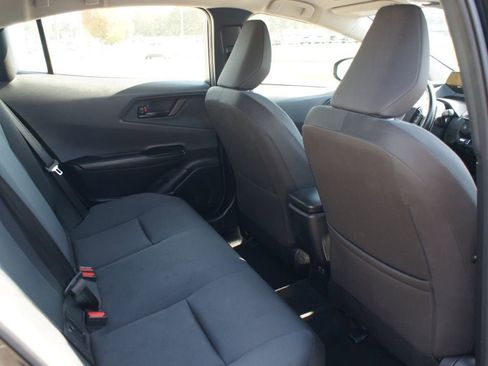 Used 2024 Toyota Prius LE image 18